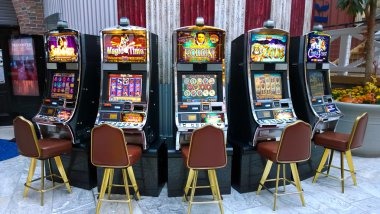 meg288 live dealer studio with multiple camera angles and betting interface