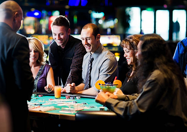 meg288 Starburst live dealer table with HD card display